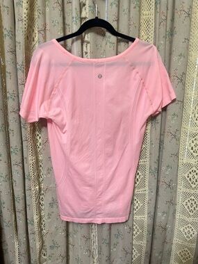 Lululemon Swiftly Tech Pink Shell Short Sleeve Top Size 10